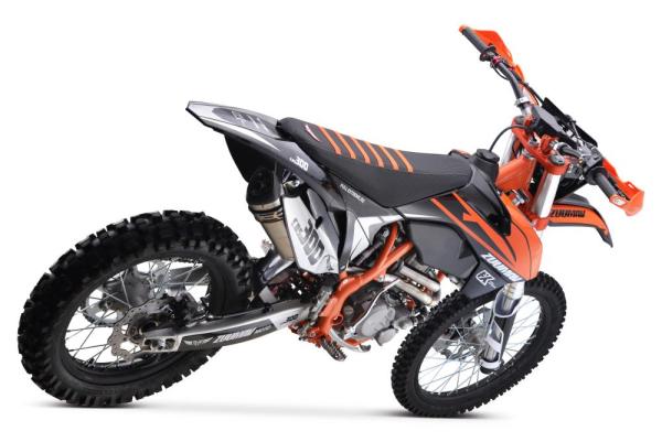 Мотоцикл ZUUMAV CBS 300 PRO (ZS174MN)